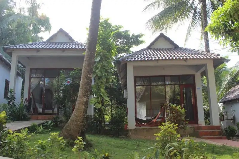 NHAT LAN RESORT