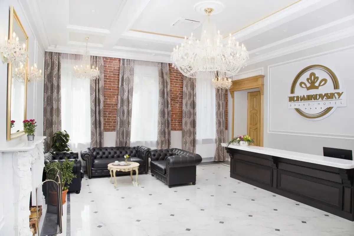 ГРАНД ОТЕЛЬ ЧАЙКОВСКИЙ