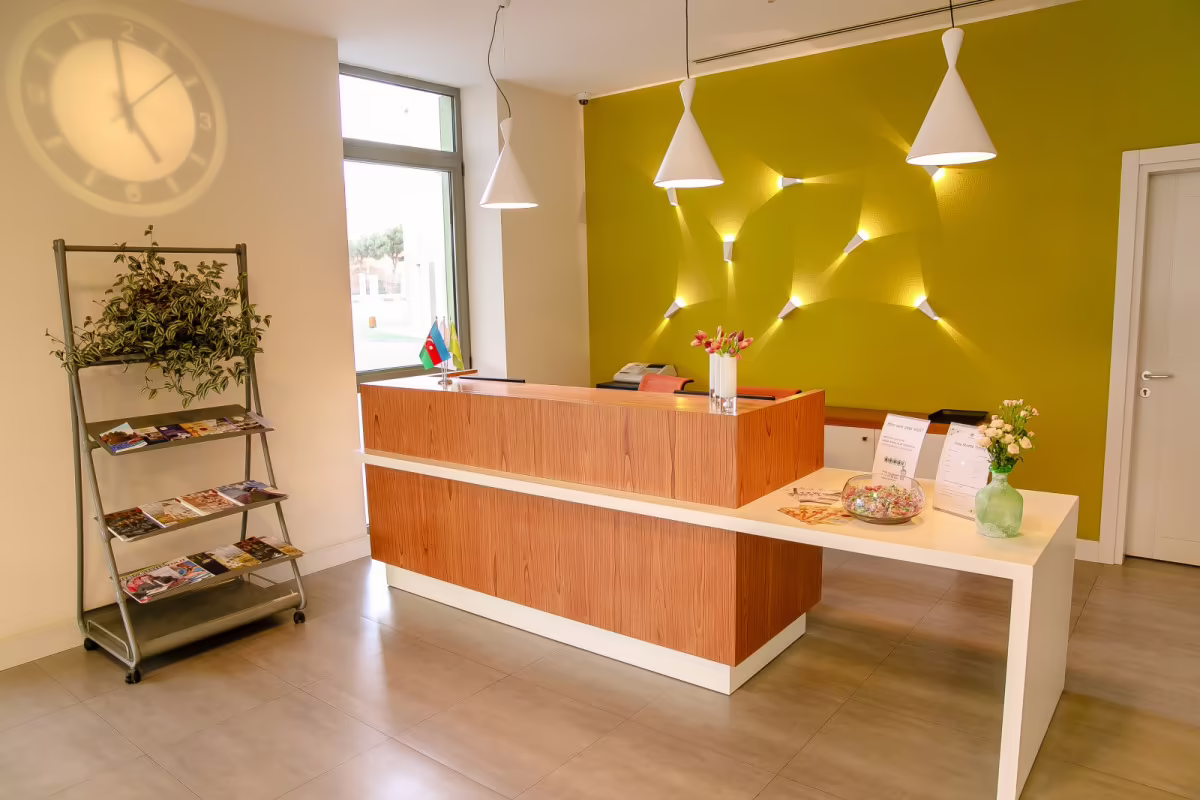 HOMEBRIDGE HOTEL APARTMENTS