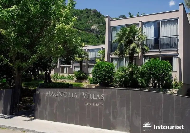 SENTIDO TARA MAGNOLIA VILLAS