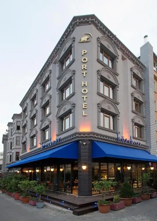 ASTEK PORT HOTEL