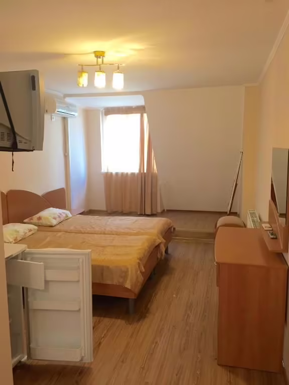 КАПИТАН ОТЕЛЬ