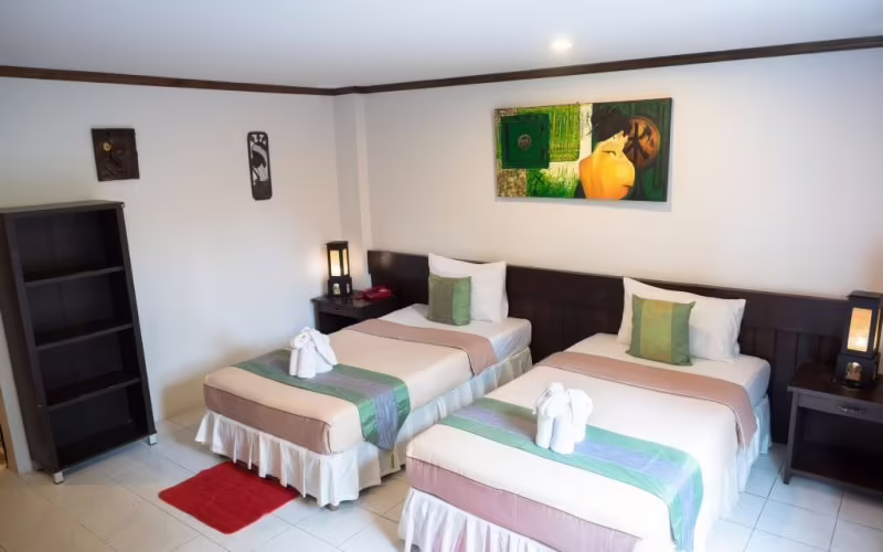 THE NICE PATONG HOTEL