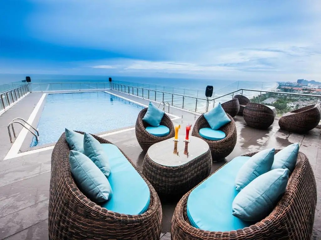 YARRA OCEAN SUITE DANANG