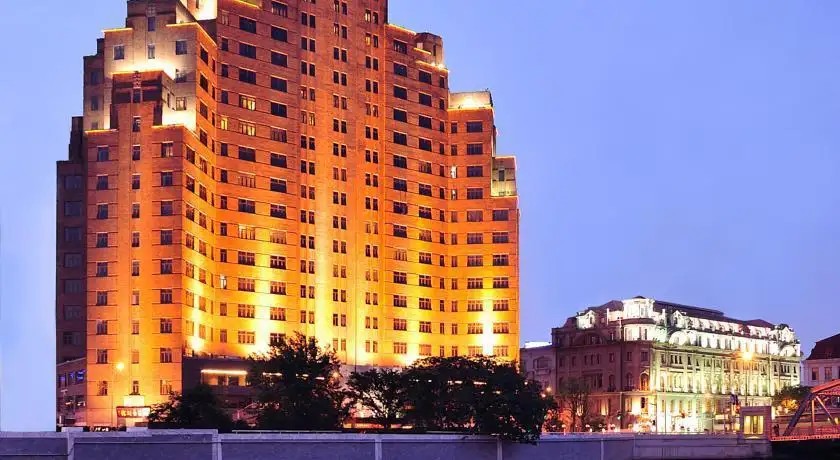 BROADWAY MANSIONS