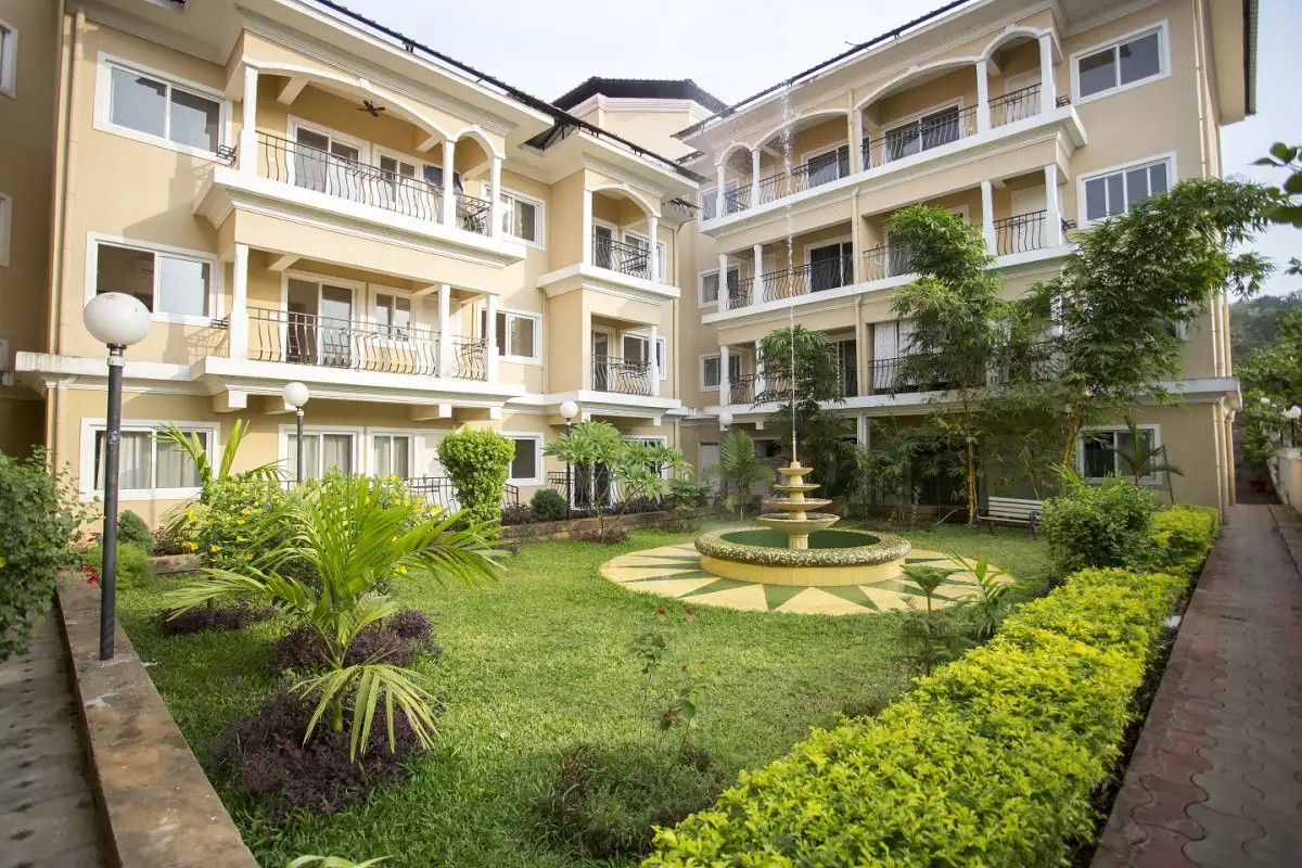 AYURVEDIC NATURAL HEALTH CENTRE