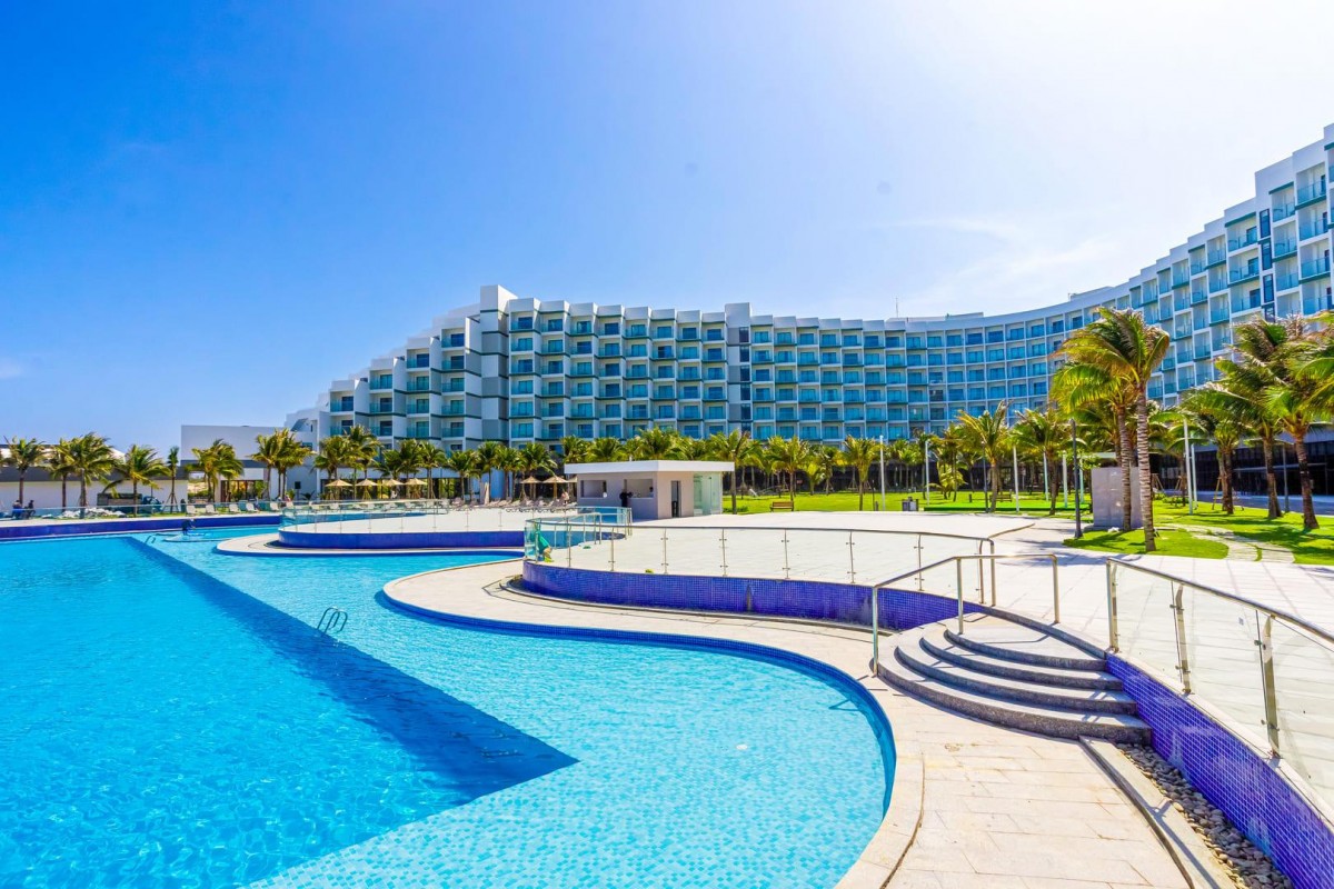 LUGANO RESORT & SPA CAM RANH