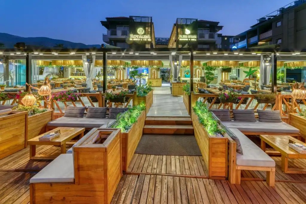 ROYALISA PALMIYE BEACH ADULTS ONLY 16+