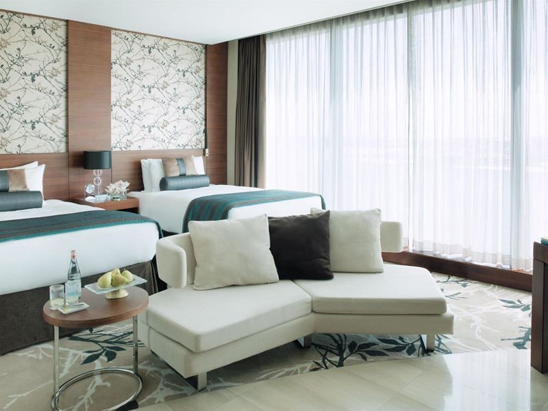 fairmont room