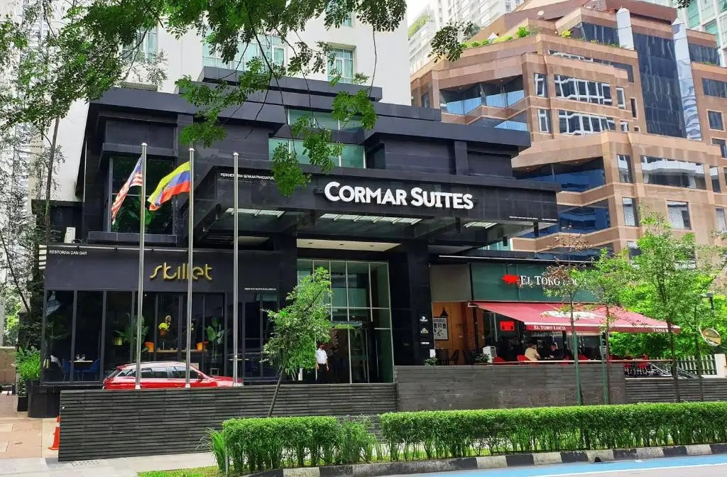 CORMAR SUITES