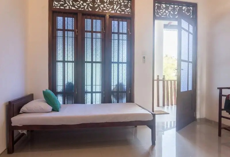 TROPICANA GUESTHOUSE