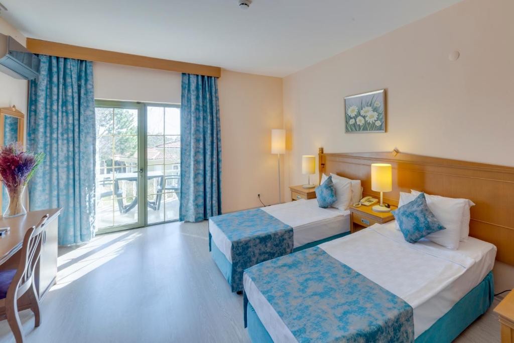 ANADOLU HOTELS DIDIM CLUB (EX. ADRINA BEACH RESORT)