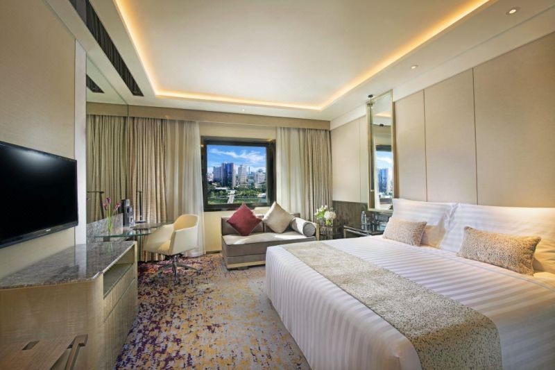 executive river view