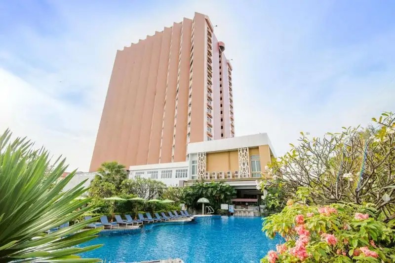 GOLDEN BEACH CHA AM