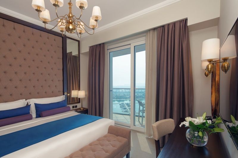 deluxe suite
