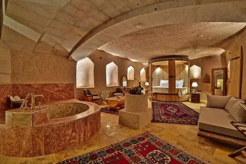 EYES OF CAPPADOCIA CAVE HOTEL