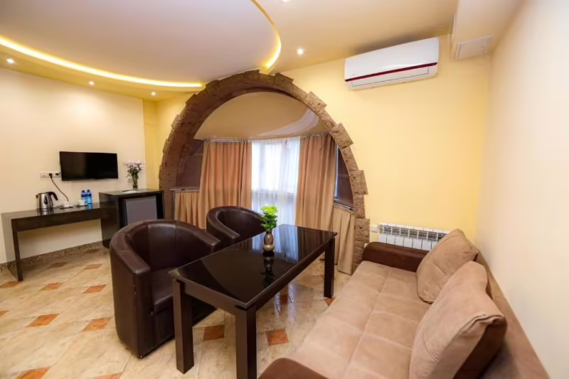 SKYLINE HOTEL YEREVAN