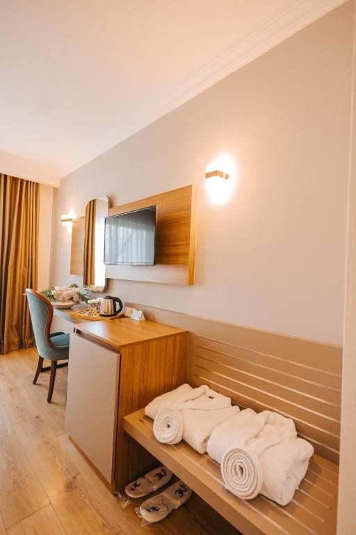 VIKING GARDEN HOTEL (EX. GARDEN RESORT BERGAMOT)