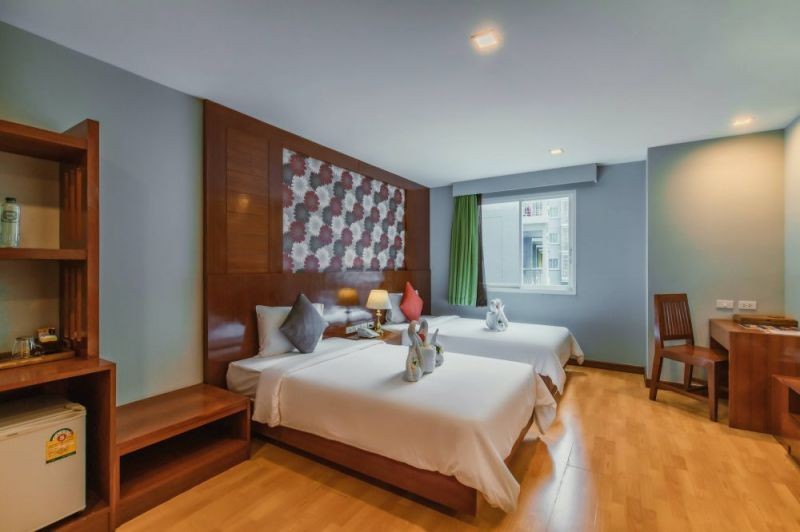 executive suite city view