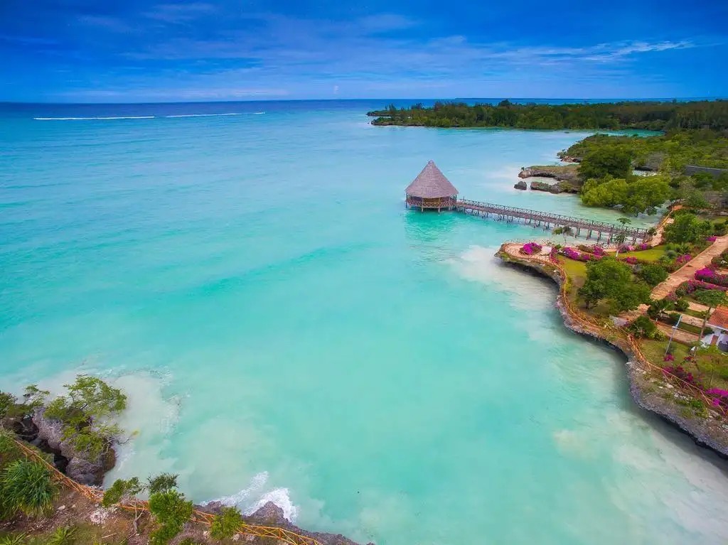 AZAO RESORT & SPA