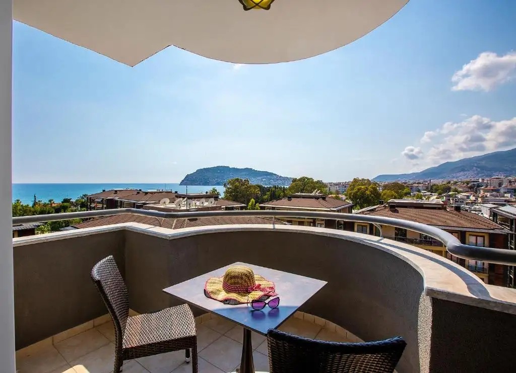 GRAND ALISA (EX. ROYALISA)