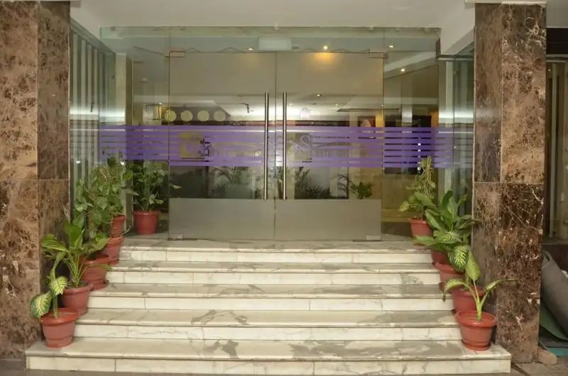 AIRPORT HOTEL GRAND
