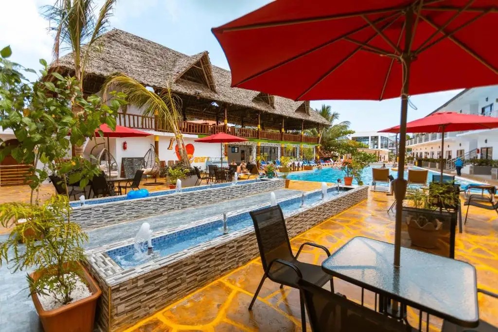 CANARY HOTEL & SPA