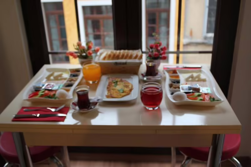 ZENDY SUITE HOTEL
