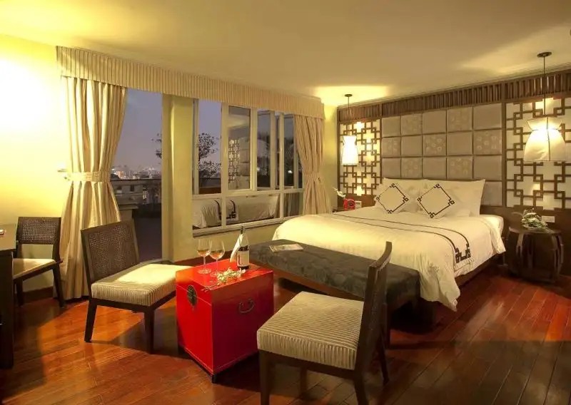 CHURCH BOUTIQUE HOTEL HANG TRONG
