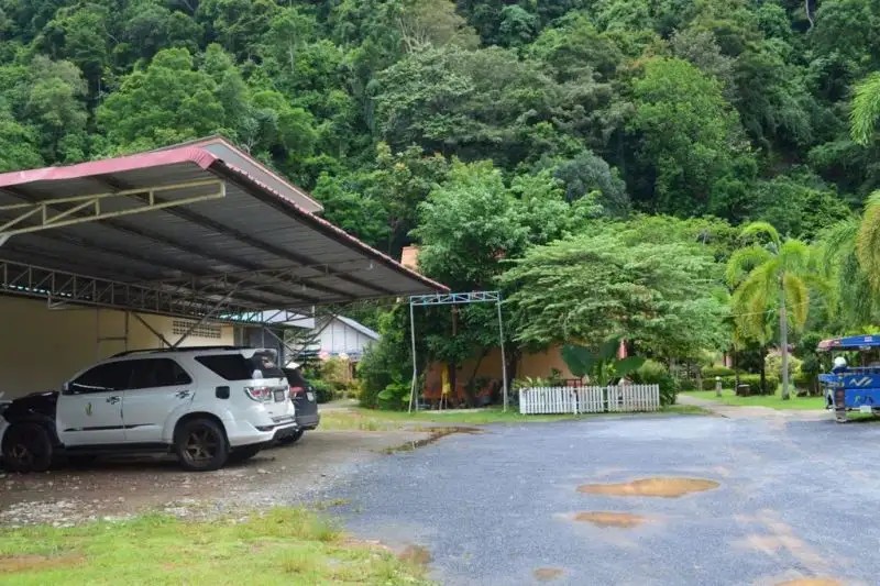 RIM KHAO RESORT