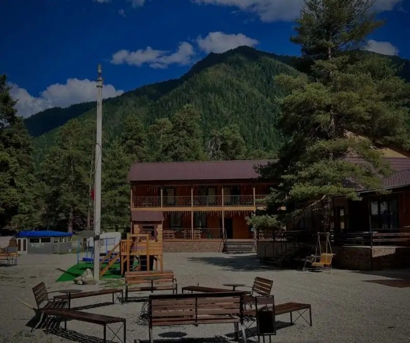 DAUT RESORT