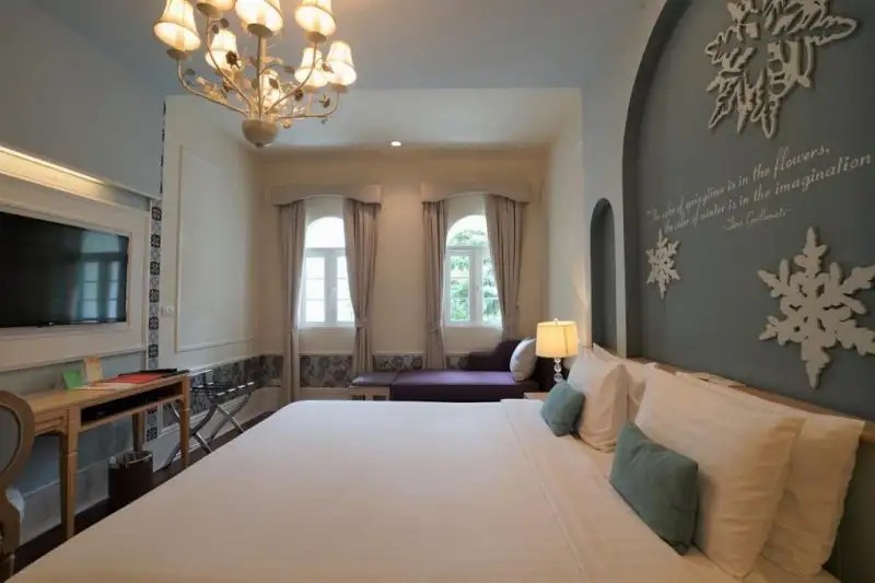 LA PETITE SALIL SUKHUMVIT THONGLOR 1