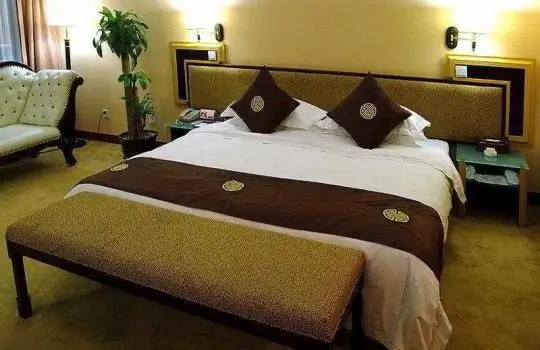 VIENNA INTERNATIONAL HOTEL SHANGHAI HONGQIAO HUB QINGPU METRO STATION (EX. JULY PLAZA INTERNATIONAL)