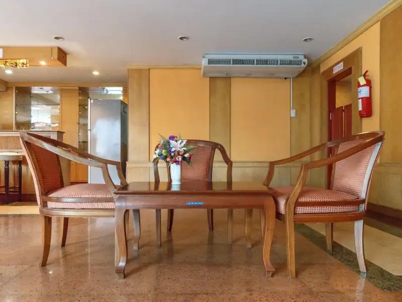 EASTINY BELLA VISTA HOTEL & RESIDENCE