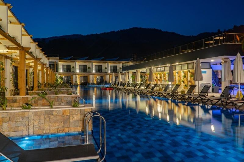 L HOTEL SARIGERME BOUTIQUE