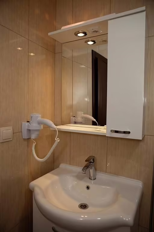 CAN APARTMENTS