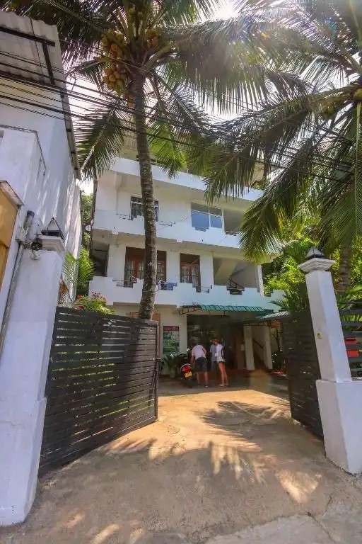 HOLIDAY INN UNAWATUNA
