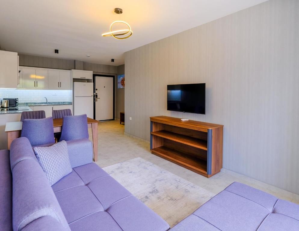 DAYS INN BY WYNDHAM APART HOTEL