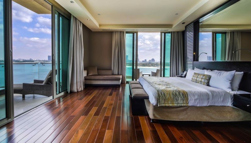 1 bedroom senior suite