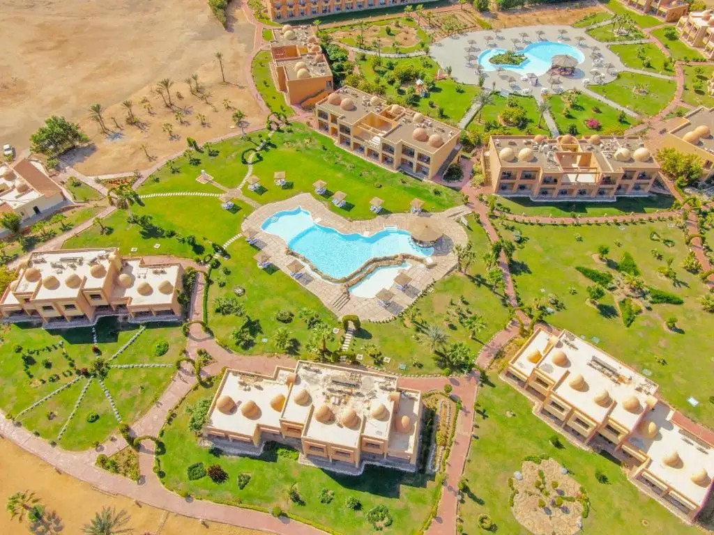 WADI LAHMY AZUR RESORT