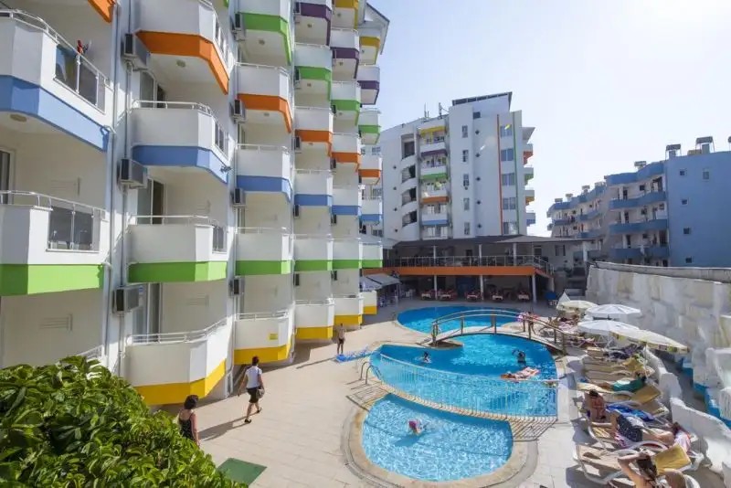 KLAS DOM HOTEL