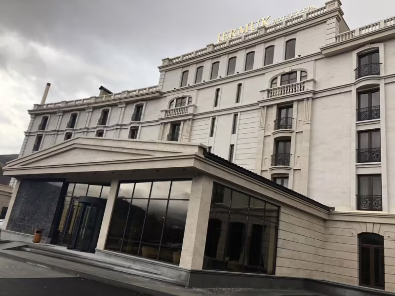 JERMUK HOTEL AND SPA