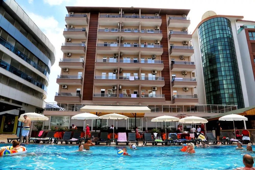 WB TRAVEL CLUB BAYAR
