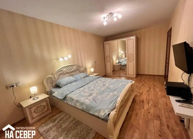 НА СЕВЕР НА ПРОСПЕКТЕ КИРОВА