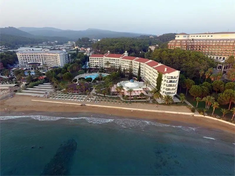 TOP HOTEL
