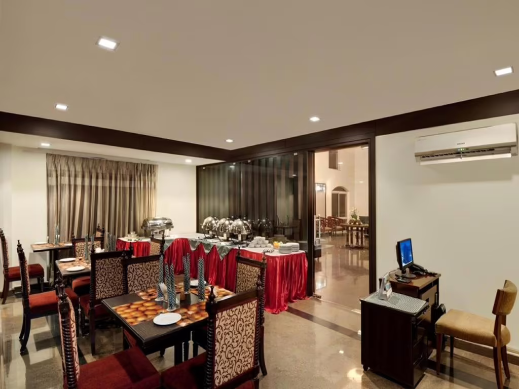 THE GOLDEN SUITES & SPA (EX. THE GOLDEN PALMS BEACH & SPA CALANGUTE)