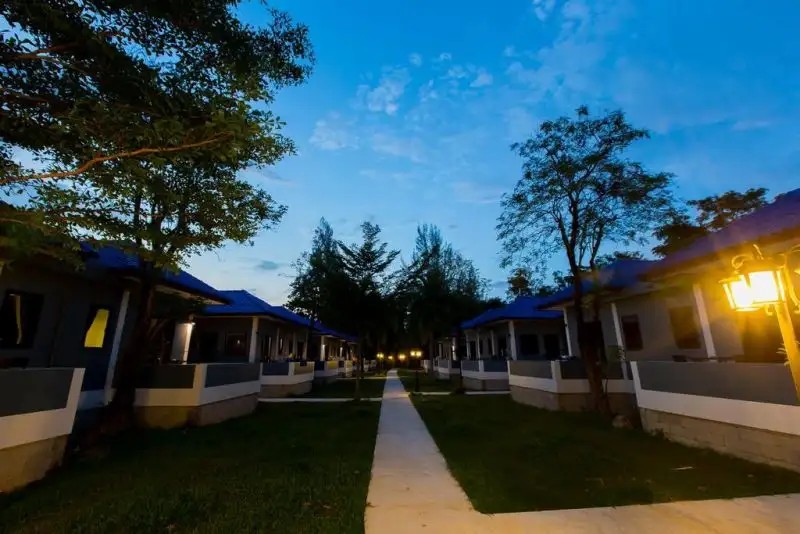 PRAEWA VILLAS NAIYANG