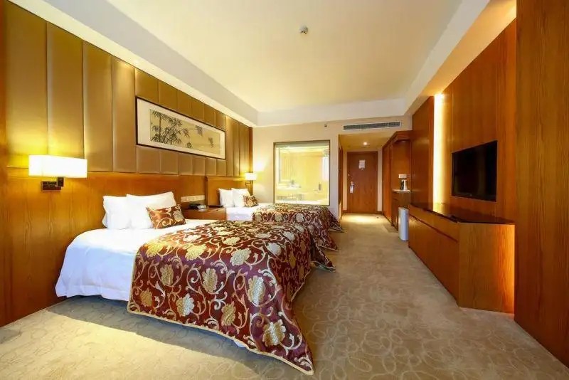 MASON HOTEL