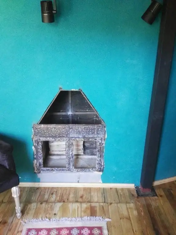 WOOD HOUSE