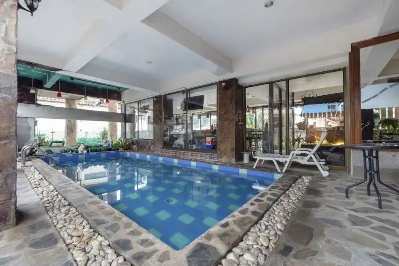 OYO 75316 CAPITAL RESIDENCE